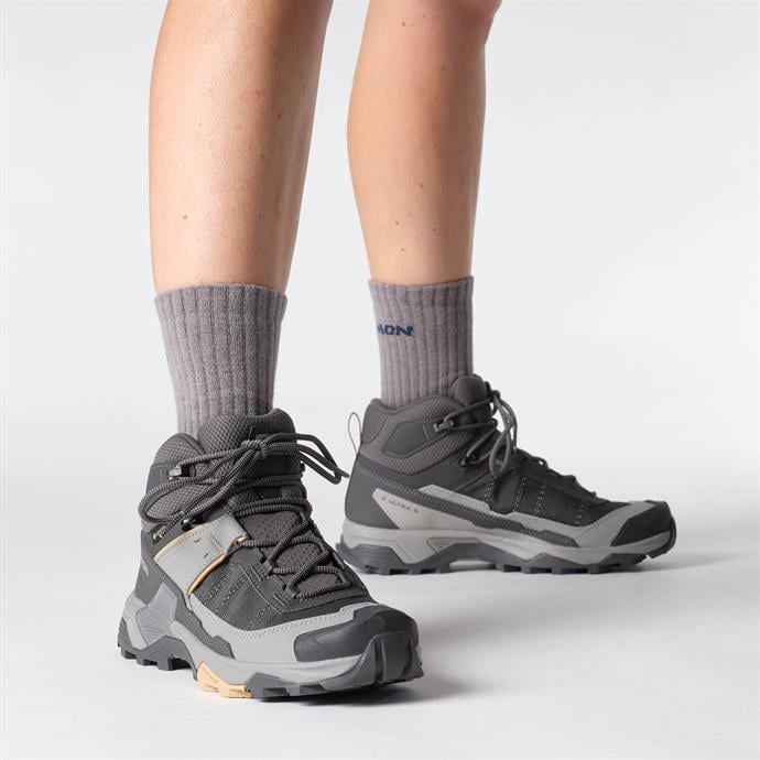 csUrun.UrunSecenek[0].StokKodu_7