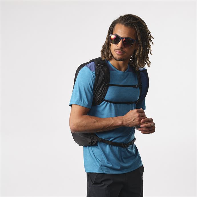 csUrun.UrunSecenek[0].StokKodu_2